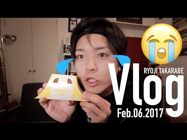 【Vlog】悲しすぎる商品紹介。三角いちごチョコパイに癒しを。