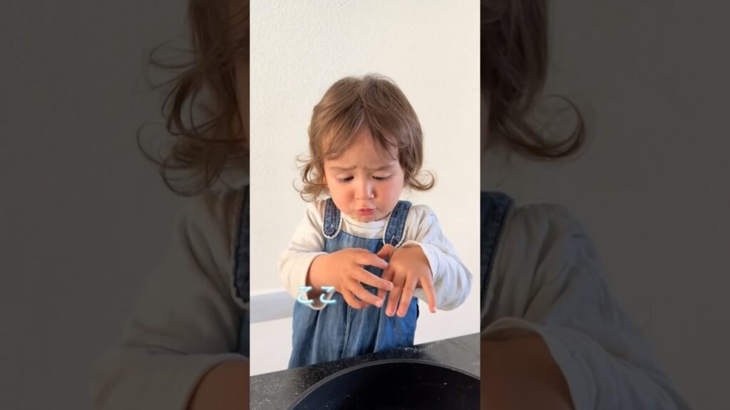 おしゃべり止まらない1歳児#baby #talking #癒し #赤ちゃん
