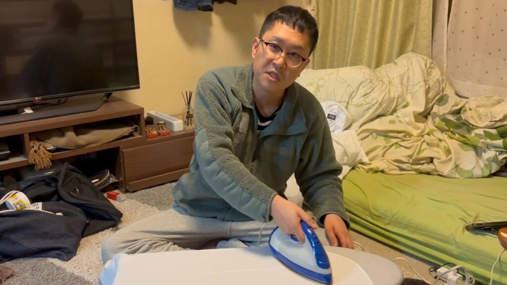 【M-1】40歳のおじさんが漫才衣装のワイシャツをアイロンがけして蛙化現象について語る【ドンデコルテ渡辺銀次】【カゲヤマ】【益々荘】