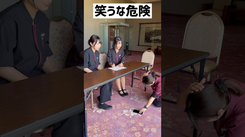 【笑うな危険】笑いを堪えるゆいさくらvs笑った瞬間ぶっ飛ばそうとしているゆな